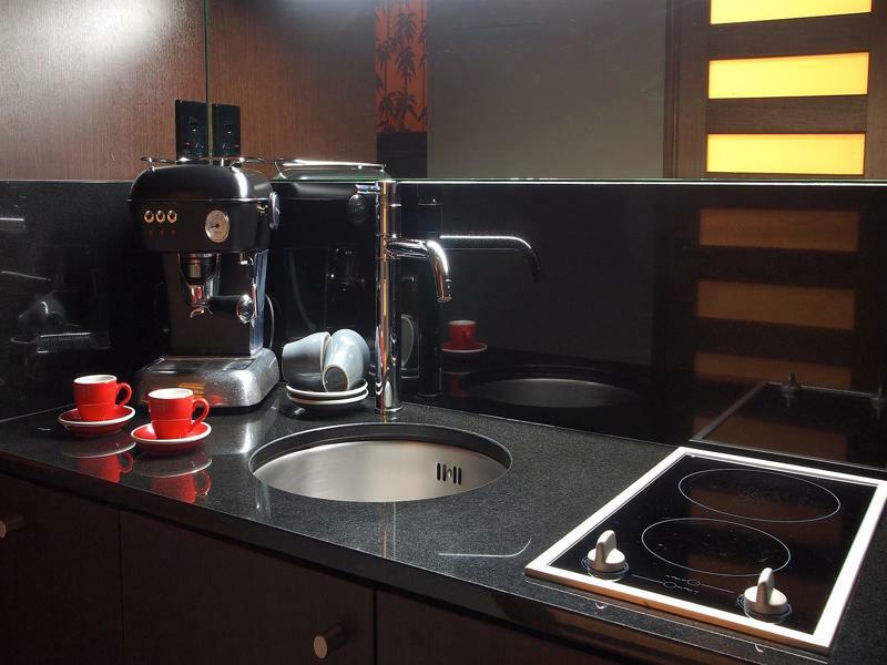 Museum Apartment Hotel, Independent Collection By Evt Wellington Eksteriør bilde A coffee machine in a kitchen