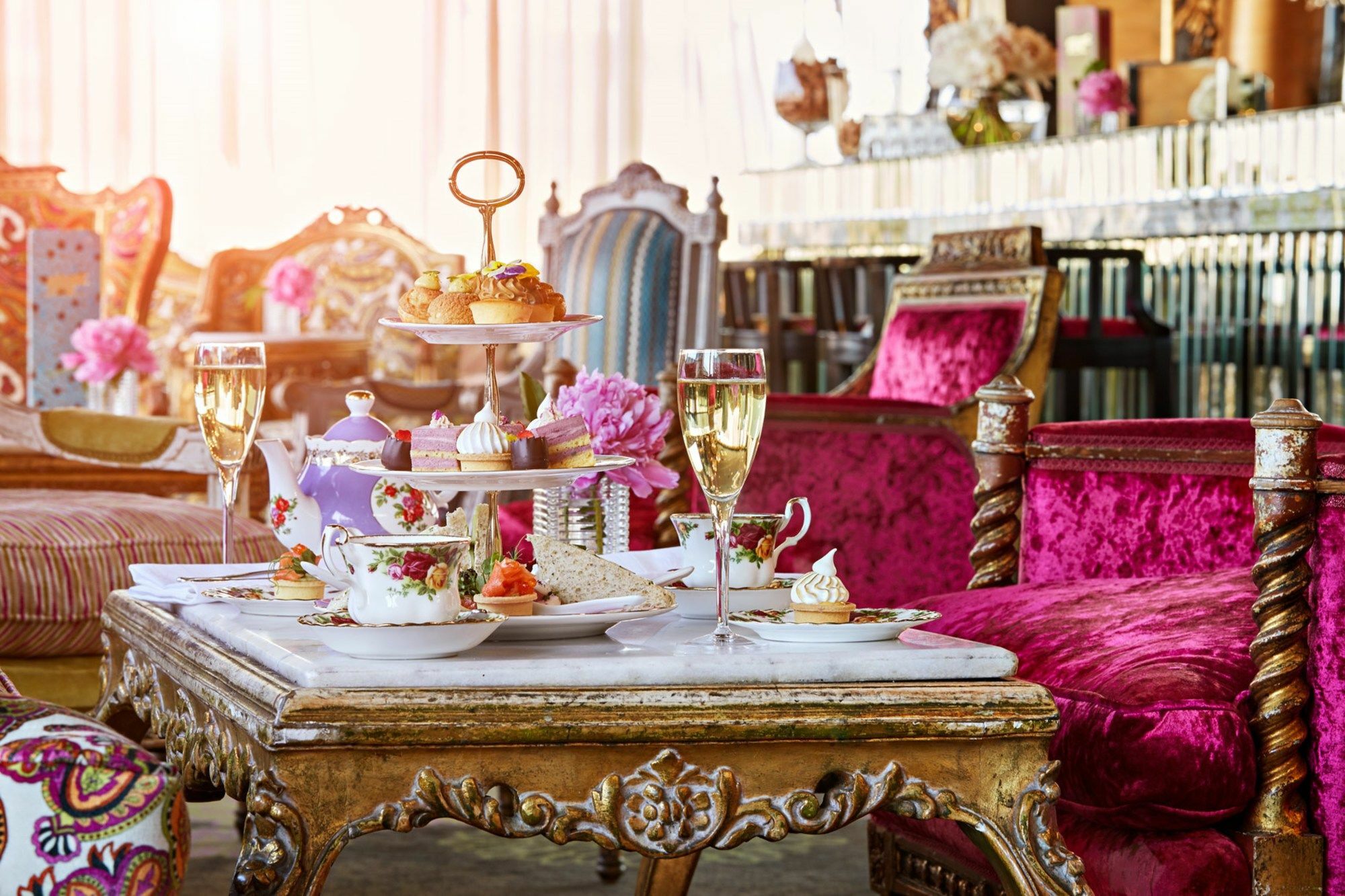 Museum Apartment Hotel, Independent Collection By Evt Wellington Eksteriør bilde Tea time at the Taj Mahal Palace